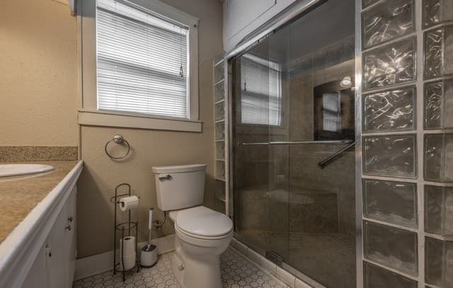 301  Furr Dr, San Antonio, TX 78201 — photo 20