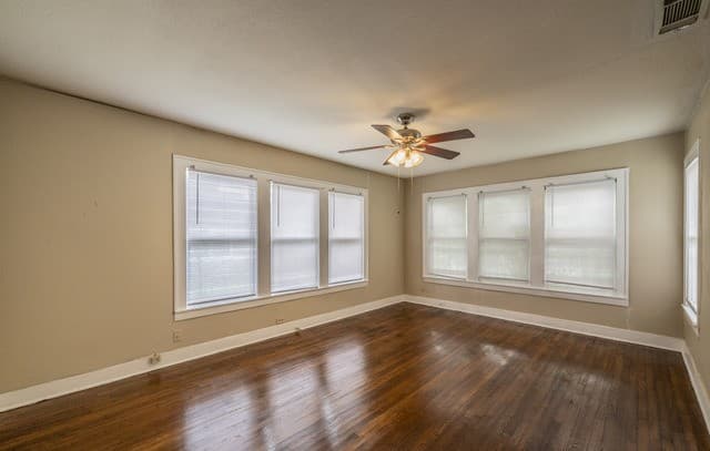 301  Furr Dr, San Antonio, TX 78201 — photo 21