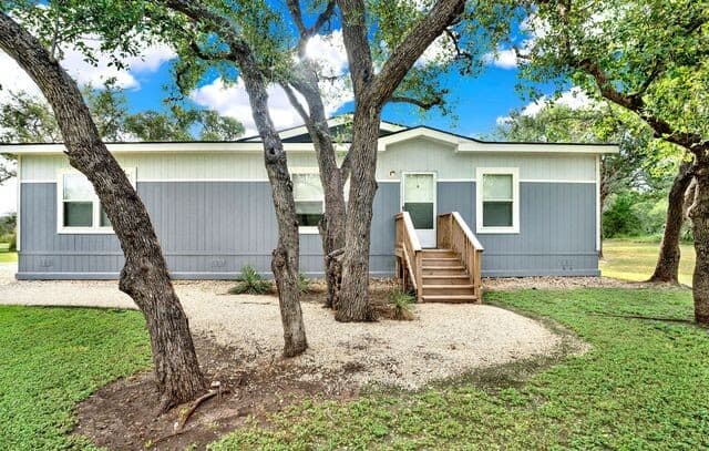 144  Pr 324, Dhanis, TX 78850 — photo 4