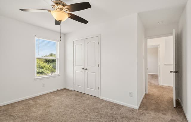10806  Quinn Ct, San Antonio, TX 78252 — photo 15