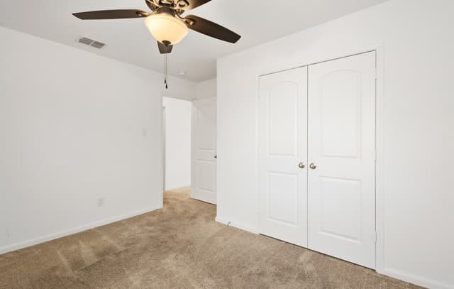 10806  Quinn Ct, San Antonio, TX 78252 — photo 18