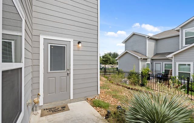 10806  Quinn Ct, San Antonio, TX 78252 — photo 23