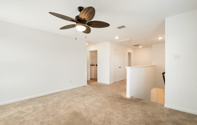 10806  Quinn Ct, San Antonio, TX 78252 — photo 9