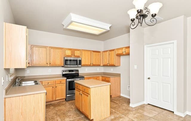 8734  Sonora Pass, Helotes, TX 78023 — photo 5