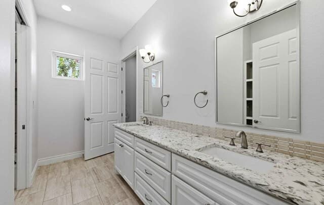 103  William Tobin, Blanco, TX 78606 — photo 20