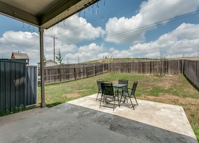 7210  Champion Crk, San Antonio, TX 78252 — photo 24