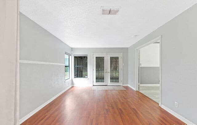 14911  Enchanted Castle, San Antonio, TX 78247 — photo 10