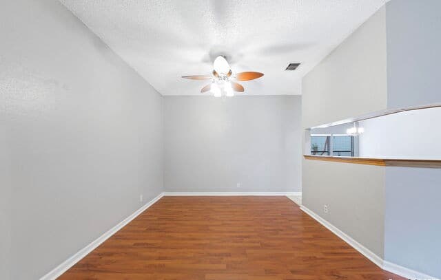 14911  Enchanted Castle, San Antonio, TX 78247 — photo 12