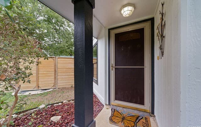 14911  Enchanted Castle, San Antonio, TX 78247 — photo 4