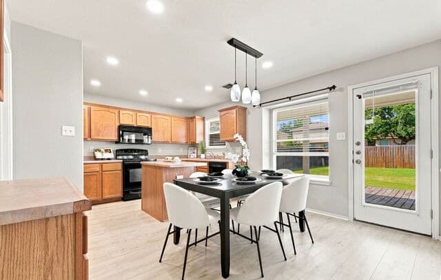 11019  Arabian Palm, San Antonio, TX 78254 — photo 9