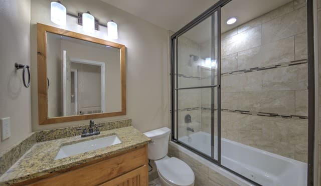 12715  Huntsman View Dr, San Antonio, TX 78249 — photo 12
