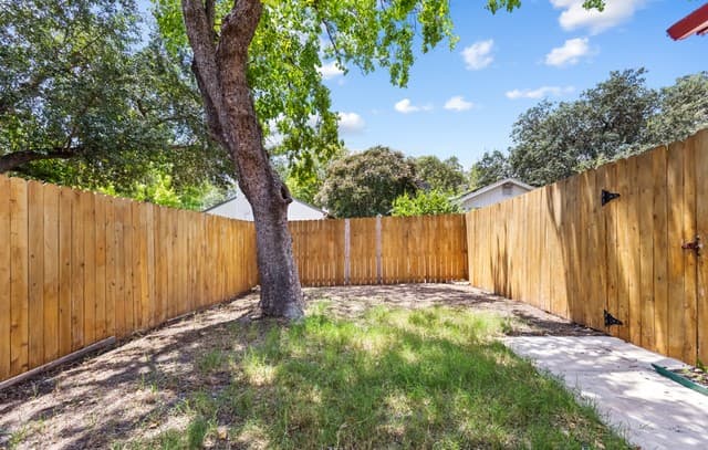 1514  Vista Hill St, San Antonio, TX 78213 — photo 21