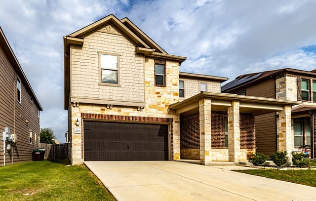 3607  Battlecry, San Antonio, TX 78245 — photo 2