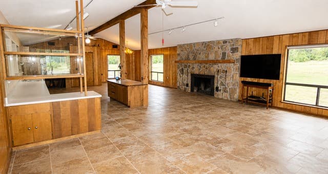 2307  Cr 359, Utopia, TX 78884 — photo 14