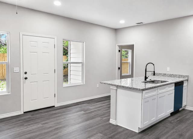 7602  Windsor Oaks Unit 2, San Antonio, TX 78239 — photo 3