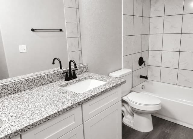 7602  Windsor Oaks Unit 2, San Antonio, TX 78239 — photo 5