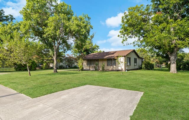 2520 Jupe Dr