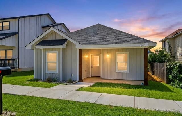 133  Lark Hill Rd
