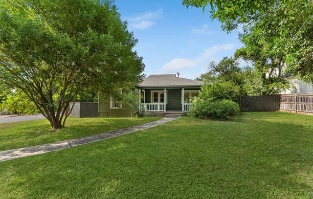 101  Charles Rd, Terrell Hills, TX 78209 — photo 2