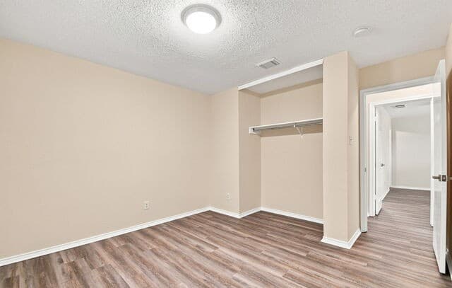 7834  Larcrest, San Antonio, TX 78251 — photo 14