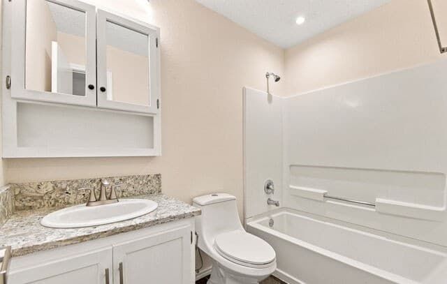 7834  Larcrest, San Antonio, TX 78251 — photo 15