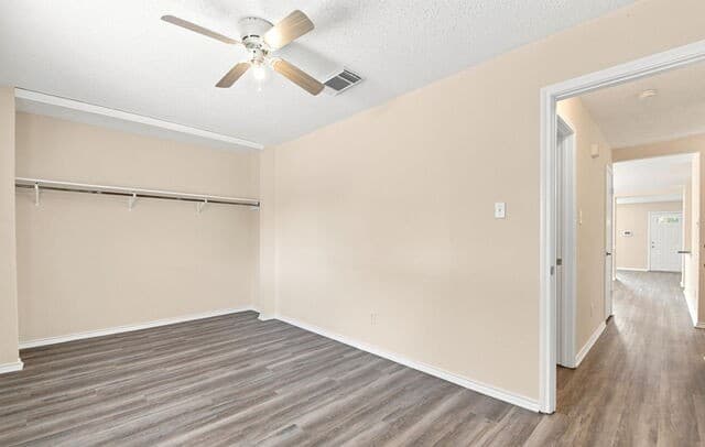 7834  Larcrest, San Antonio, TX 78251 — photo 17