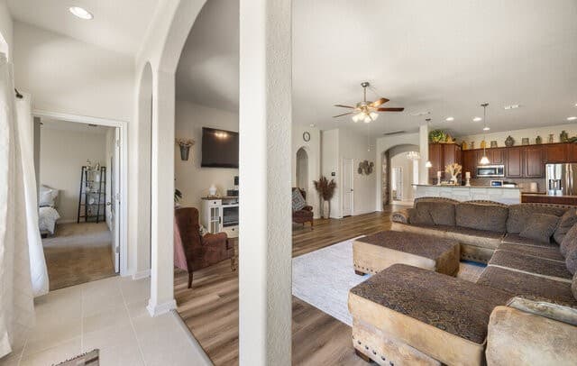 640  Cavan, Cibolo, TX 78108 — photo 6