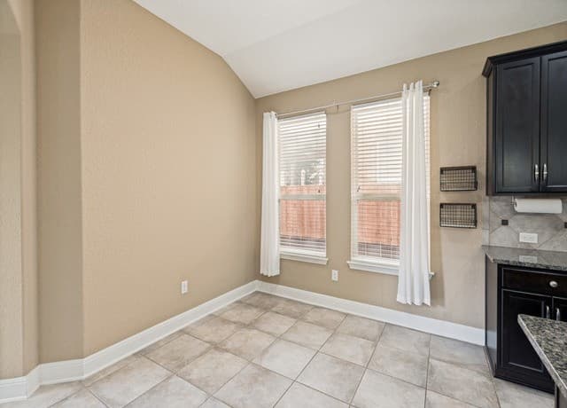 12426  Caprock Crk, San Antonio, TX 78254 — photo 11