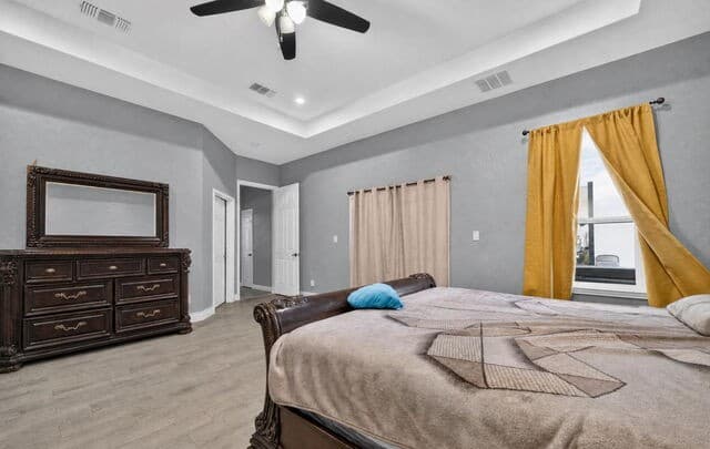 14315  Quesenberry Rd, Von Ormy, TX 78073 — photo 10