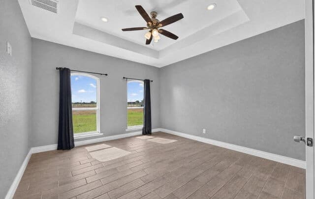 14315  Quesenberry Rd, Von Ormy, TX 78073 — photo 24