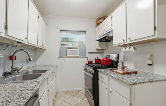 1015  Cibolo Trl, Universal City, TX 78148 — photo 12