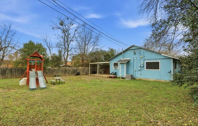 1015  Cibolo Trl, Universal City, TX 78148 — photo 21