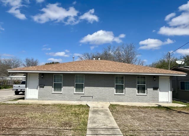 439  Lovera Blvd