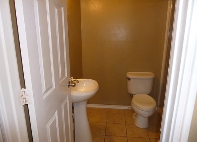 404  Donaldson Ave Unit REAR, San Antonio, TX 78201 — photo 14