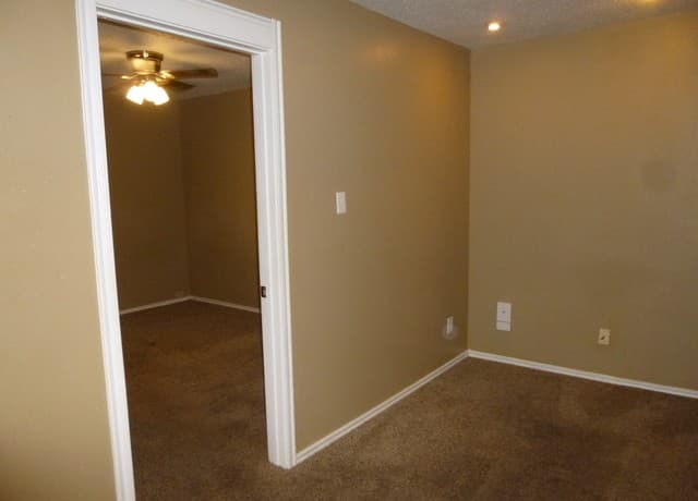 404  Donaldson Ave Unit REAR, San Antonio, TX 78201 — photo 8