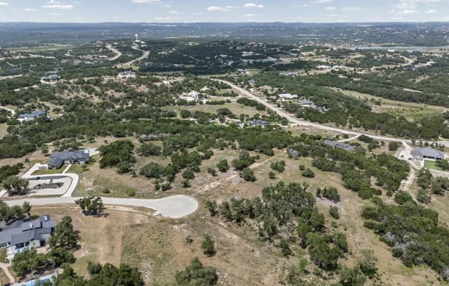 2160  Andalusia, Canyon Lake, TX 78133 — photo 5