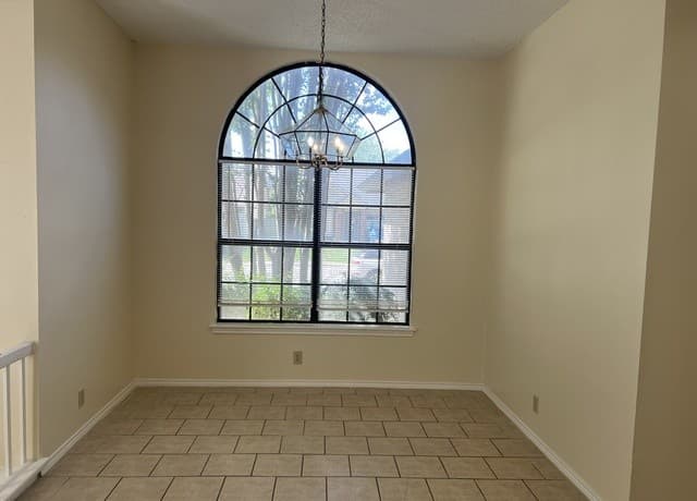 9951  Echo Plain Dr, San Antonio, TX 78245 — photo 5