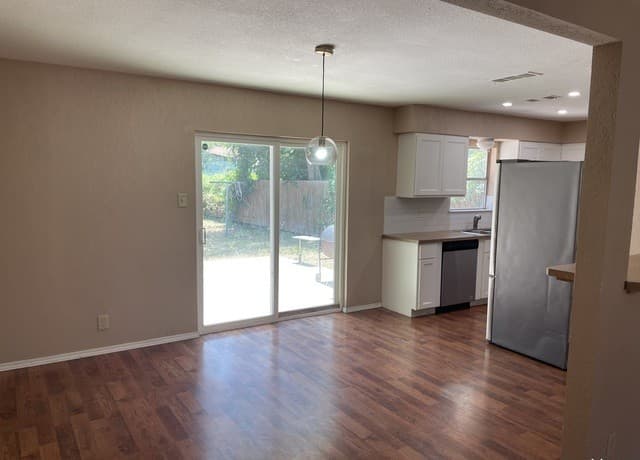 834  Porter St, San Antonio, TX 78210 — photo 6