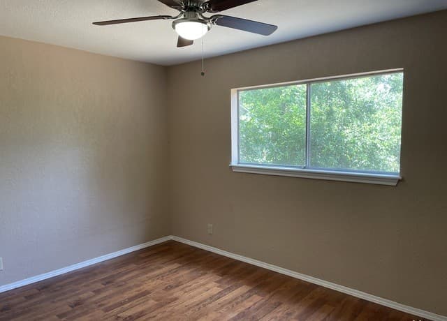 834  Porter St, San Antonio, TX 78210 — photo 8