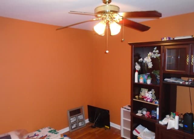 238  Storeywood Dr, San Antonio, TX 78213 — photo 3