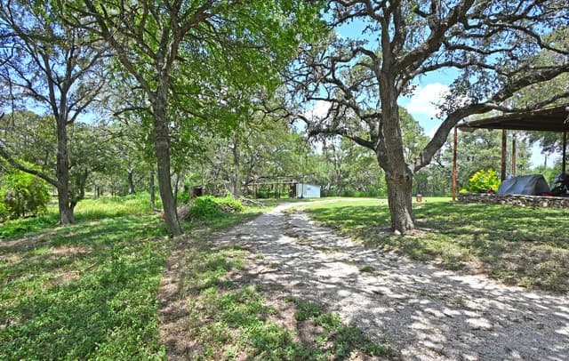 321  High Low Dr, New Braunfels, TX 78132 — photo 8