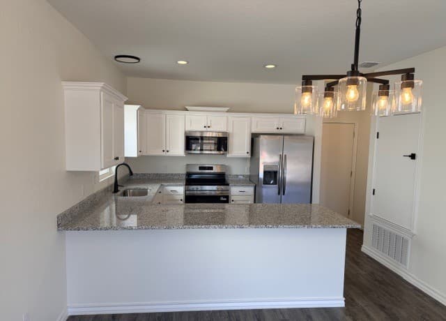 600A  10th, Bandera, TX 78003 — photo 12