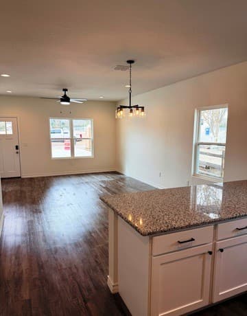 600A  10th, Bandera, TX 78003 — photo 16
