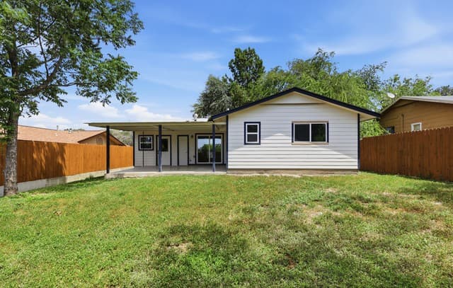 5306  La Cresenta, San Antonio, TX 78228 — photo 24