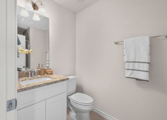 310 W Evergreen St Unit 101, San Antonio, TX 78212 — photo 12