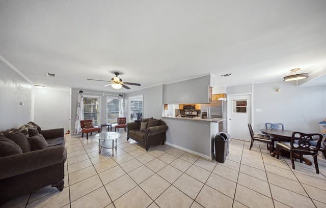 7823  Latigo, San Antonio, TX 78227 — photo 13