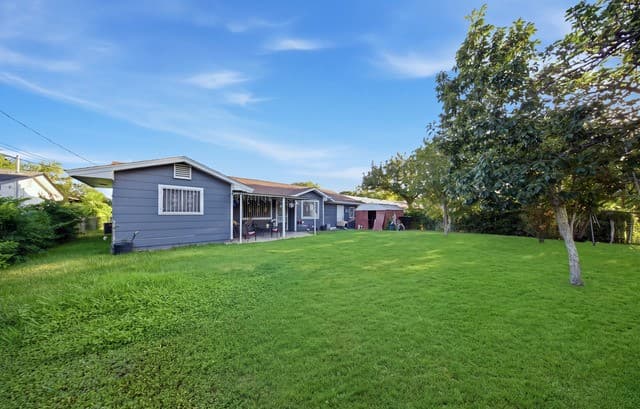 7823  Latigo, San Antonio, TX 78227 — photo 4