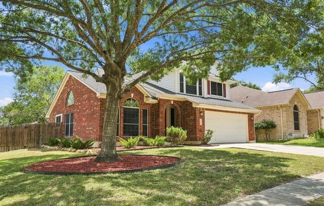 3803  Cove Meadow Dr, San Antonio, TX 78247 — photo 2