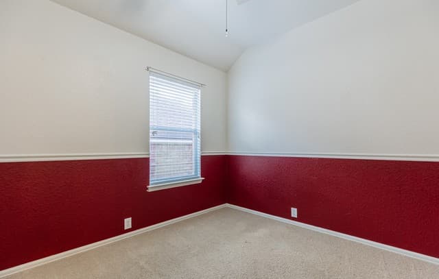 22115  Ruby Run