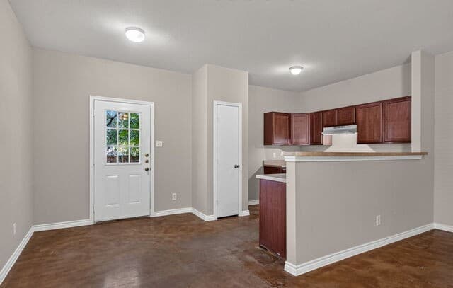 7802  Kingsbury Way Unit 4, San Antonio, TX 78240 — photo 10